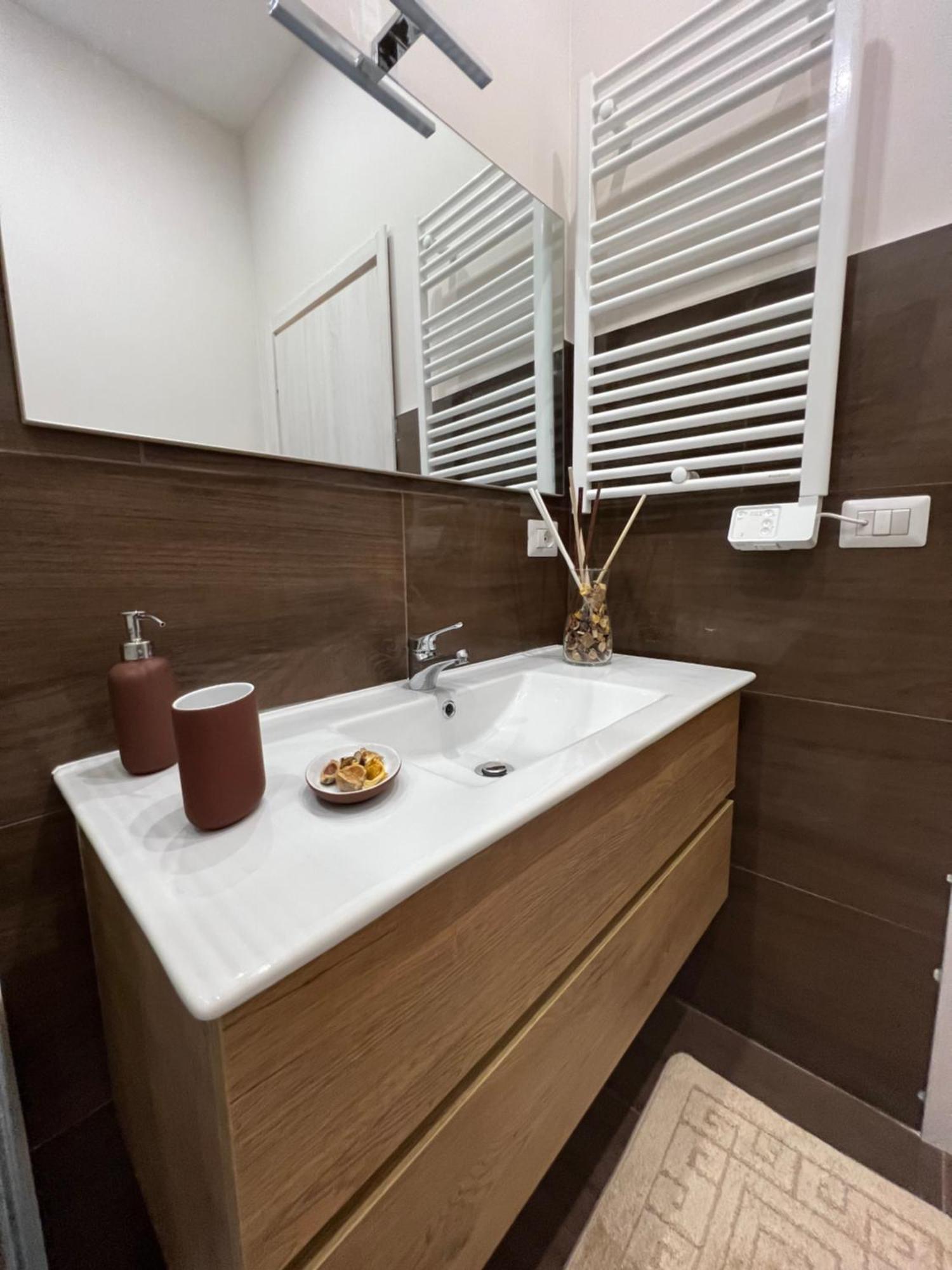 Ferienwohnung L'Ospite Napoletano Neapel Exterior foto