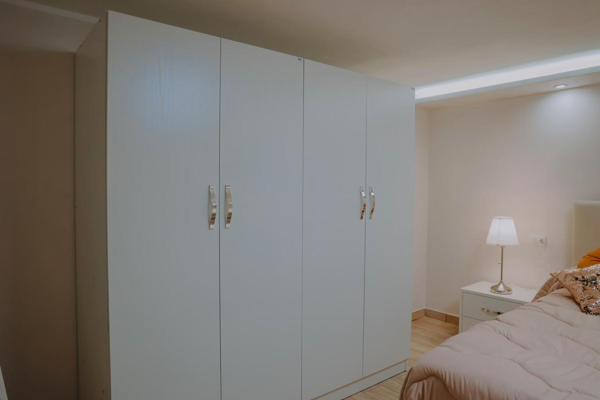 Ferienwohnung L'Ospite Napoletano Neapel Exterior foto